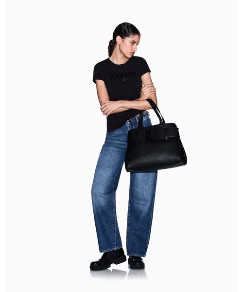 ARMANI EXCHANGE(アルマーニエクスチェンジ)の「【A|X アルマーニ エクスチェンジ】AXロゴ 半袖クルーネックTシャツ/SLIM(Tシャツ/カットソー・レディース・ホワイト/サンドベージュ/ブラック・X-SMALL/X-LARGE/SMALL/MEDIUM/LARGE)」の11枚目の写真