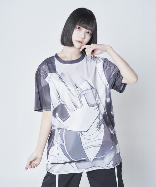 Re:CRYPT(リクリプト)の「モノトーンガール グラフィックTシャツ(Tシャツ/カットソー・レディース・ブラック・F)」の6枚目の写真