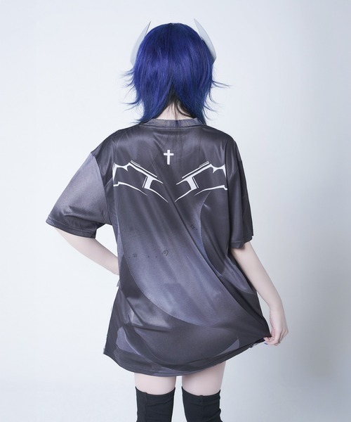 Re:CRYPT(リクリプト)の「モノトーンガール グラフィックTシャツ(Tシャツ/カットソー・レディース・ブラック・F)」の2枚目の写真
