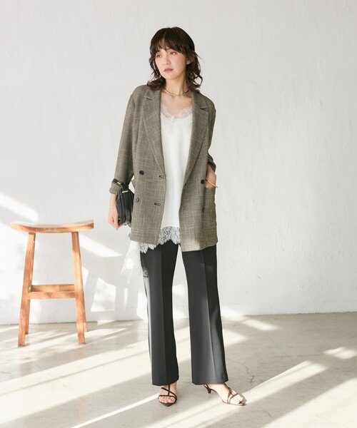 RIVE DROITE（リヴドロワ）の「予約【鮮度抜群】バイアスヘムレースキャミソール（キャミソール・レディース・モカ/オフホワイト/ブラック・FREE）」の4枚目の写真