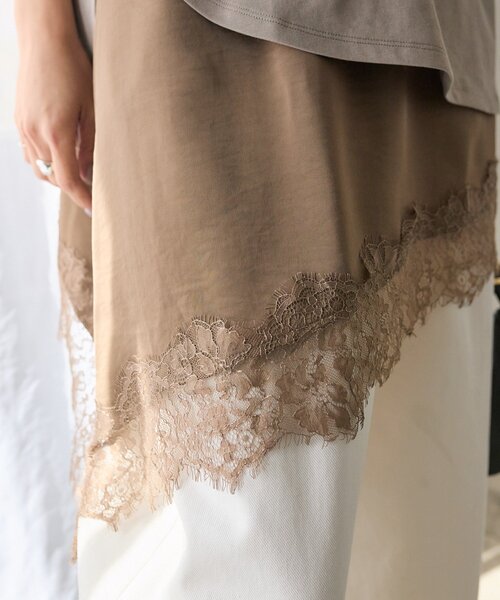 RIVE DROITE（リヴドロワ）の「予約【鮮度抜群】バイアスヘムレースキャミソール（キャミソール・レディース・モカ/オフホワイト/ブラック・FREE）」の10枚目の写真