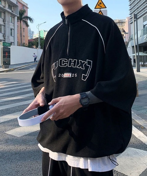 link lot(リンクロット)の「【2点セット】カレッジロゴ ハイネックリラックスセットアップ(Tシャツ/カットソー・メンズ・グレー/ブラック・L/M)」の4枚目の写真