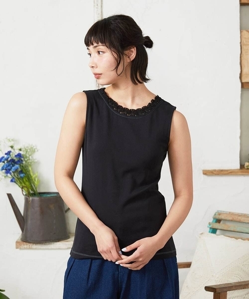 Jocomomola(ホコモモラ)の「【2WAY】フライスレースタンクトップ(Tシャツ/カットソー・レディース・ブラック/アイボリー/イエロー・40)」の1枚目の写真