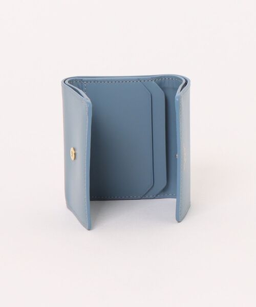 A.P.C.（アーペーセー）の「COMPACT LOIS SMALL（財布・レディース・ブルー系その他・ONESIZE）」の4枚目の写真