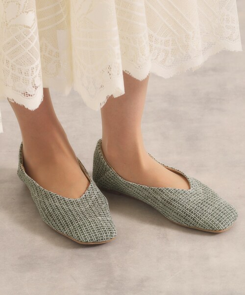 ITS'DEMO（イッツデモ）の「【3E幅】スクエアフラットパンプス（パンプス・レディース・ブラック系3/グリーン系その他5/アイボリー系3/ブラック・40/38）」の10枚目の写真