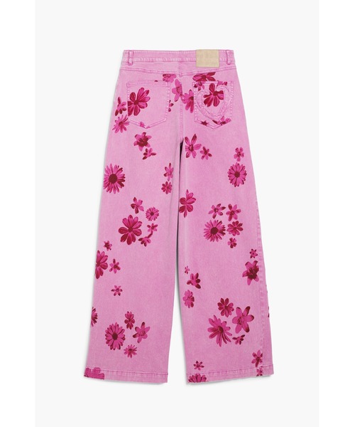 Desigual（デシグアル）の「花柄デニムパンツ ピンク（デニムパンツ・レディース・レッド・34/36/38/40/44）」の2枚目の写真
