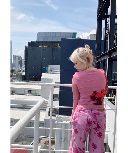 Desigual(デシグアル)の「ピンク×マゼンタフローラルプリントワイドレッグデニムパンツ【5ポケット仕様】(デニムパンツ・レディース・レッド・34/36/38/40/44/42)」の9枚目の写真