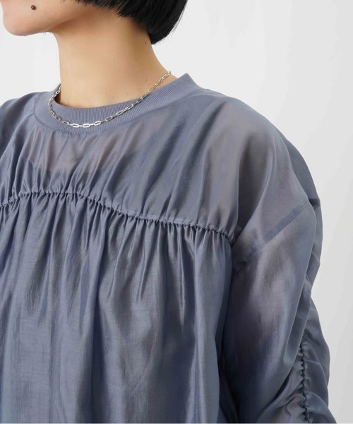 LUCA/LADY LUCK LUCA（ルカ/レディラックルカ）の「LC/LLL ギャザーリブブラウス（シャツ/ブラウス・レディース・ベージュ/ブラック/ブルー・FREE）」の4枚目の写真