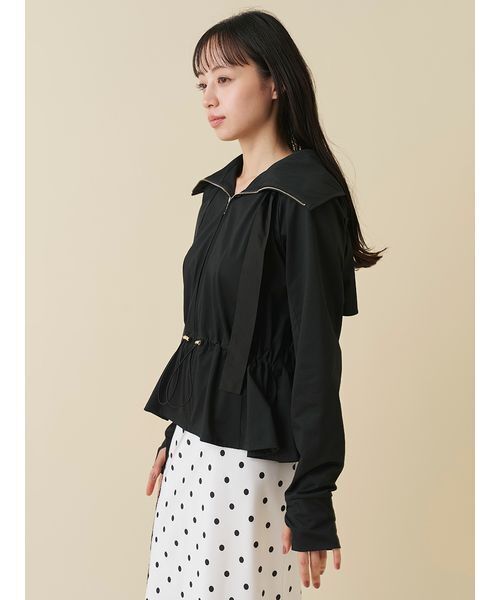 SNIDEL(スナイデル)の「【WEB限定/LUMISHADE】サンバイザー付きUVカットパーカー(パーカー・レディース・ブラック/アイボリー・F)」の10枚目の写真