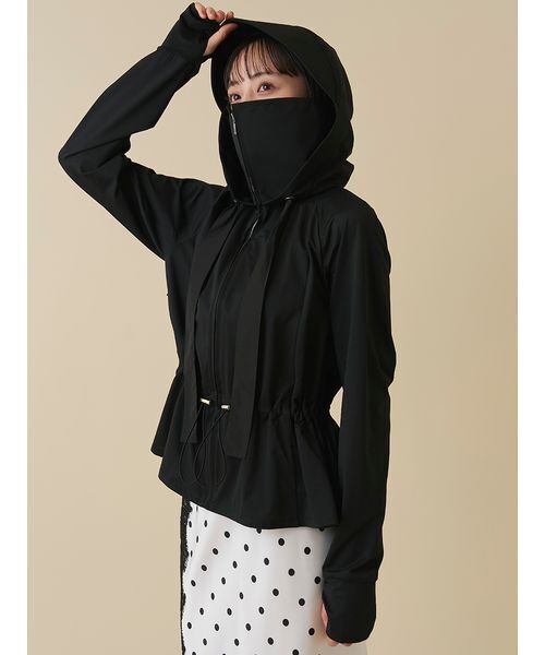 SNIDEL(スナイデル)の「【WEB限定/LUMISHADE】サンバイザー付きUVカットパーカー(パーカー・レディース・ブラック/アイボリー・F)」の16枚目の写真
