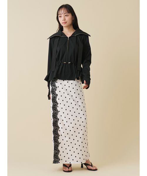 SNIDEL(スナイデル)の「【WEB限定/LUMISHADE】サンバイザー付きUVカットパーカー(パーカー・レディース・ブラック/アイボリー・F)」の17枚目の写真