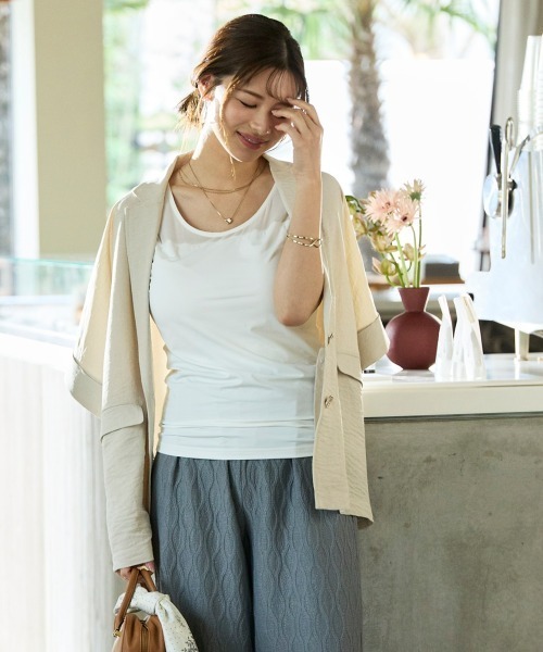SMILE LAND(スマイルランド)の「<大きいサイズ>シアーコンビトップス(ブラカップ付)(Tシャツ/カットソー・レディース・ブラック/オフホワイト・L/LL/5L/3L/4L)」の2枚目の写真