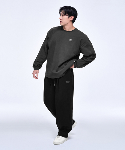 BORN TO WIN（ボーントゥウィン）の「SILVER B LOGO OVER FIT LONG SLEEVE [CHARCOAL]（Tシャツ/カットソー・メンズ・その他・1/2/4/3）」の5枚目の写真