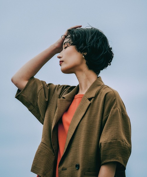 LEPSIM(レプシィム)の「《リネンライクドライシリーズ》ランタンショート5分袖ダブルジャケット 639422(テーラードジャケット・レディース・チャコールグレー/カーキブラウン/ベージュ・FREE)」の16枚目の写真