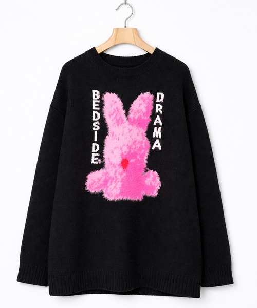 bedsidedrama（ベットサイドドラマ）の「Pink Rabbit Wide Knit Sweater（ニット/セーター・レディース・グレー/ブラック・2/1）」の5枚目の写真