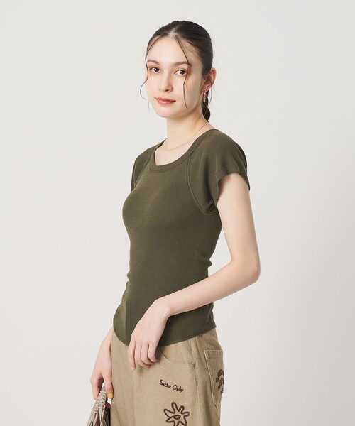 PALM(パーム)の「【別注】<PALM>バックオープン トップス(Tシャツ/カットソー・レディース・オリーブ/ブラック・FREE)」の7枚目の写真