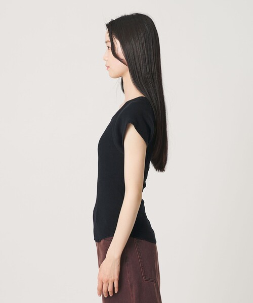 PALM(パーム)の「【別注】<PALM>バックオープン トップス(Tシャツ/カットソー・レディース・オリーブ/ブラック・FREE)」の11枚目の写真