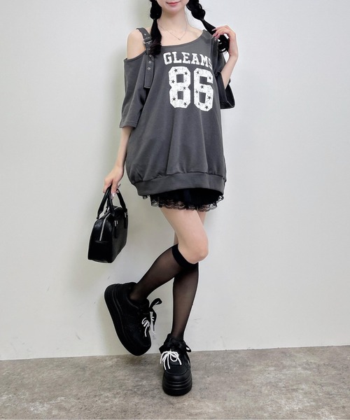 INGNI(イング)の「肩ベルト付ナンバリングスウェットトップス(Tシャツ/カットソー・レディース・カモフラージュ/オートミール/ピンク/チャコールグレー・M)」の10枚目の写真