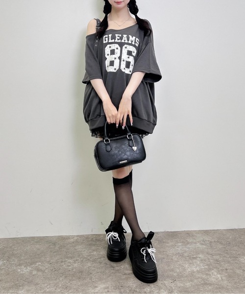INGNI(イング)の「肩ベルト付ナンバリングスウェットトップス(Tシャツ/カットソー・レディース・カモフラージュ/オートミール/ピンク/チャコールグレー・M)」の11枚目の写真