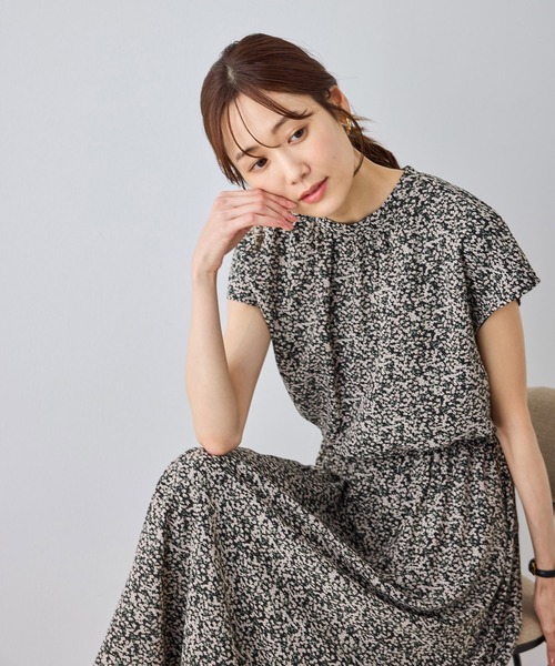 ROPE' PICNIC(ロペピクニック)の「【WEB限定サイズ】小花柄&線画アソートワンピース(ワンピース・レディース・キナリ/ブラック・M/TM/L)」の11枚目の写真