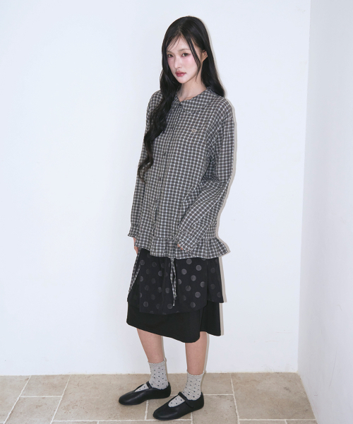 THE GREEN LAB（ザグリーンラボ）の「ラブリーカラー チェック フリル ロングトップ [チャコールグレー]（シャツ/ブラウス・レディース・その他・FREE）」の10枚目の写真