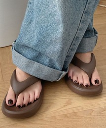【軽量/丸洗い可滑り止め付き】ナチュラルカラー厚底トングビーチサンダル レディース