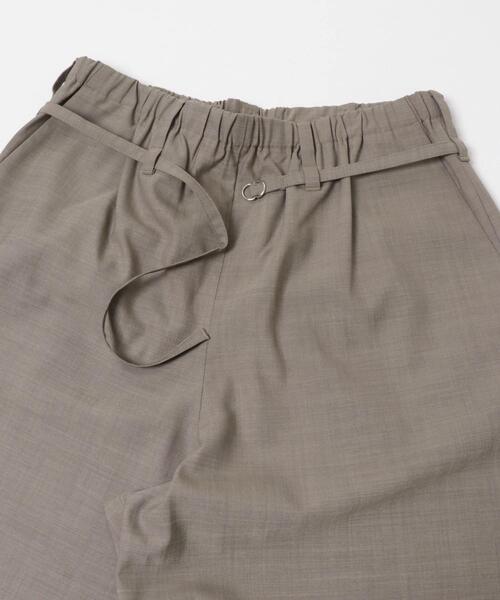 URBAN RESEARCH DOORS(アーバンリサーチドアーズ)の「T/W Tropical Wide Shorts(その他パンツ・メンズ・ブラウン/ブラック・MEDIUM/LARGE)」の3枚目の写真