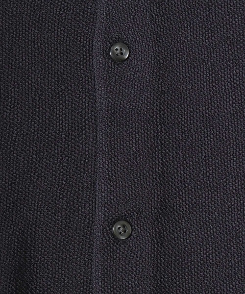 ANPAS(アンパス)の「Cooling Pique-Texture Knit Polo Cardigan / 14G 接触冷感 鹿の子編み ルーズシルエットニットポロカーデ 半袖 メンズ サマーカーディガン シンプル 無地(カーディガン/ボレロ・メンズ・ブラック/チャコールグレー/グレイッシュベージュ・M/L)」の8枚目の写真