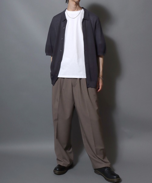 ANPAS(アンパス)の「Cooling Pique-Texture Knit Polo Cardigan / 14G 接触冷感 鹿の子編み ルーズシルエットニットポロカーデ 半袖 メンズ サマーカーディガン シンプル 無地(カーディガン/ボレロ・メンズ・ブラック/チャコールグレー/グレイッシュベージュ・M/L)」の4枚目の写真