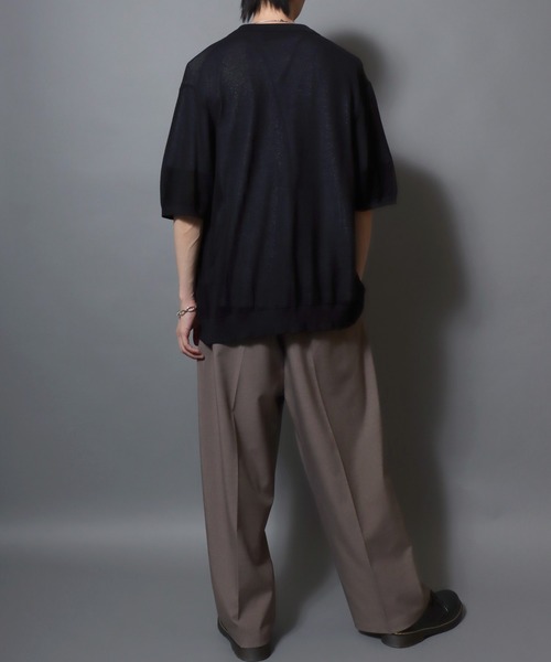 ANPAS(アンパス)の「Cooling Pique-Texture Knit Polo Cardigan / 14G 接触冷感 鹿の子編み ルーズシルエットニットポロカーデ 半袖 メンズ サマーカーディガン シンプル 無地(カーディガン/ボレロ・メンズ・ブラック/チャコールグレー/グレイッシュベージュ・M/L)」の6枚目の写真
