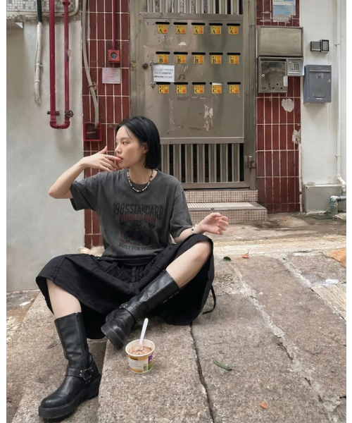 1989STANDARD(1989スタンダード)の「RIDER 1989 ピグメント 半袖 (SPSSTD-0262)(Tシャツ/カットソー・メンズ・チャコールグレー・MEDIUM/LARGE/X-LARGE)」の2枚目の写真