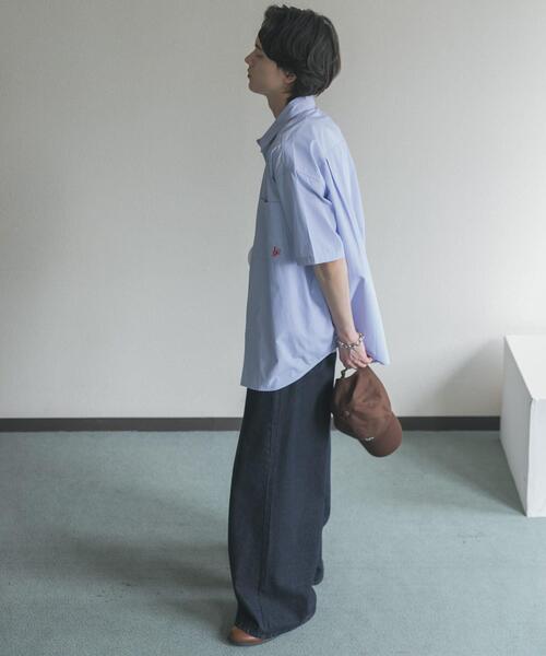 SENSE OF PLACE by URBAN RESEARCH(センスオブプレイスバイアーバンリサーチ)の「『別注』LOVE POP STUDIO×SENSE OF PLACE シャツ(シャツ/ブラウス・メンズ・ホワイト/ブルー・MEDIUM/LARGE)」の18枚目の写真