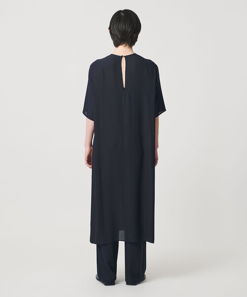 MARW UNITED ARROWS(マルゥ ユナイテッドアローズ)の「<MARW UNITED ARROWS>シフォン スリット ワンピース(ワンピース・レディース・ブラック/ネイビー/ロイヤルブルー・FREE)」の10枚目の写真
