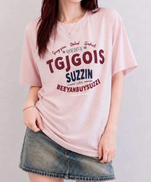 NANEA（ナネア）の「カレッジロゴ グラフィックプリントTシャツ（Tシャツ/カットソー・レディース・ネイビー/ブラック/アイボリー/ピンク/ホワイト・MEDIUM）」の6枚目の写真