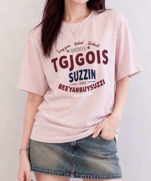 NANEA（ナネア）の「カレッジロゴ グラフィックプリントTシャツ（Tシャツ/カットソー・レディース・ネイビー/ブラック/アイボリー/ピンク/ホワイト・MEDIUM）」の8枚目の写真