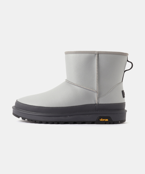 UGG(アグ)の「UGG M Classic Mini Reflective 1171110(ブーツ・メンズ・シルバー・26cm/27cm/28cm)」の1枚目の写真