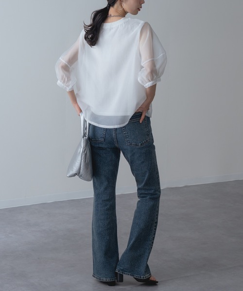 refinedworks(リファインドワークス)の「【refinedworks】ランタン袖 シアートップス(Tシャツ/カットソー・レディース・ブラウン/ホワイト/ブラック・FREE)」の15枚目の写真