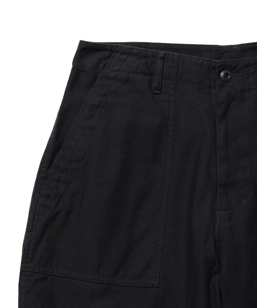 BEAMS PLUS（ビームスプラス）の「MIL Utility Shorts Reversed Sateen（その他パンツ・メンズ・ブラック/オリーブ/グリーン/ネイビー・SMALL/MEDIUM/X-LARGE/LARGE）」の9枚目の写真