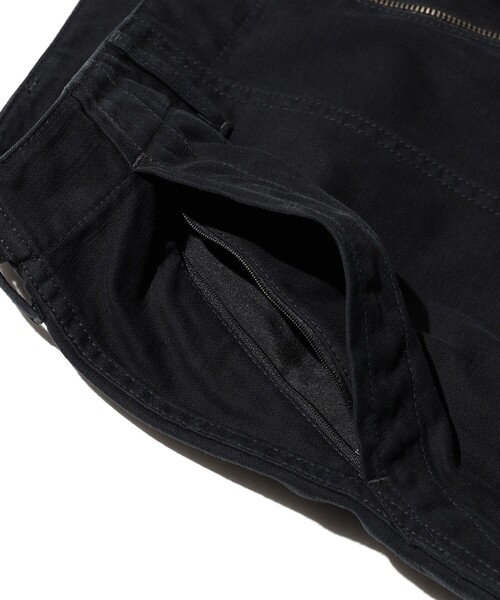 BEAMS PLUS（ビームスプラス）の「MIL Utility Shorts Reversed Sateen（その他パンツ・メンズ・ブラック/オリーブ/グリーン/ネイビー・SMALL/MEDIUM/X-LARGE/LARGE）」の12枚目の写真