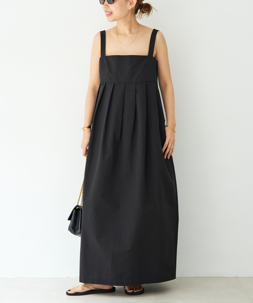 Deuxieme Classe（ドゥーズィエムクラス）の「attentive dress