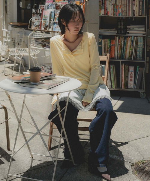 miette(ミエット)の「レイヤードライクヘンリーTシャツ(Tシャツ/カットソー・レディース・ライトイエロー/チャコール/ドット・FREE)」の7枚目の写真