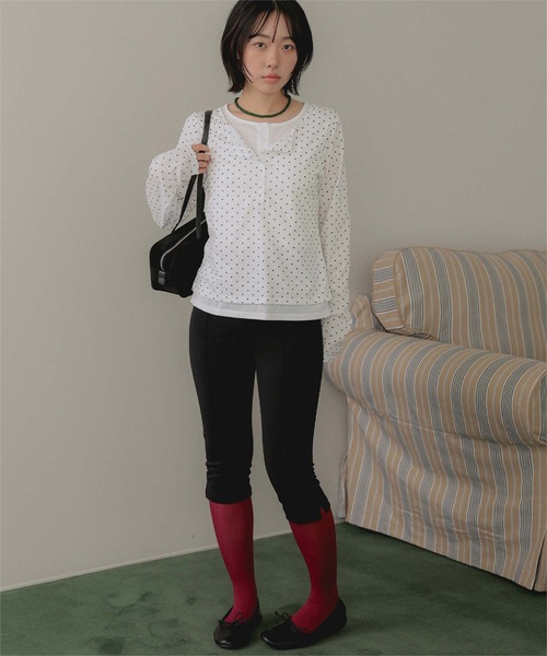 miette(ミエット)の「レイヤードライクヘンリーTシャツ(Tシャツ/カットソー・レディース・ライトイエロー/チャコール/ドット・FREE)」の11枚目の写真