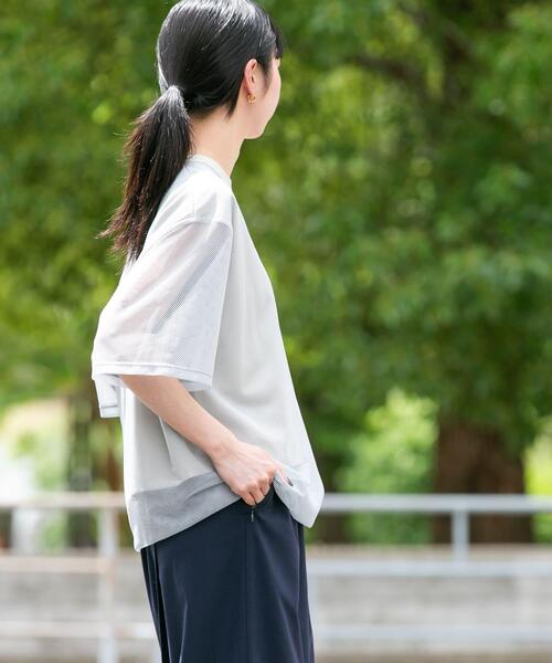 EKAL(エカル)の「『UR TECH ひやサラクール』メッシュレイヤードTシャツ(Tシャツ/カットソー・レディース・グレー/ネイビー/バーガンディー/ホワイト・ONE)」の19枚目の写真