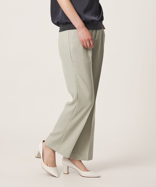 A DAY IN THE LIFE UNITED ARROWS（アデイインザライフユナイテッドアローズ）の「ドビー タック セミワイドパンツ ‐ウォッシャブル‐＜A DAY IN THE LIFE＞（その他パンツ・レディース・ベージュ/モカ/ブラック・36/38）」の4枚目の写真