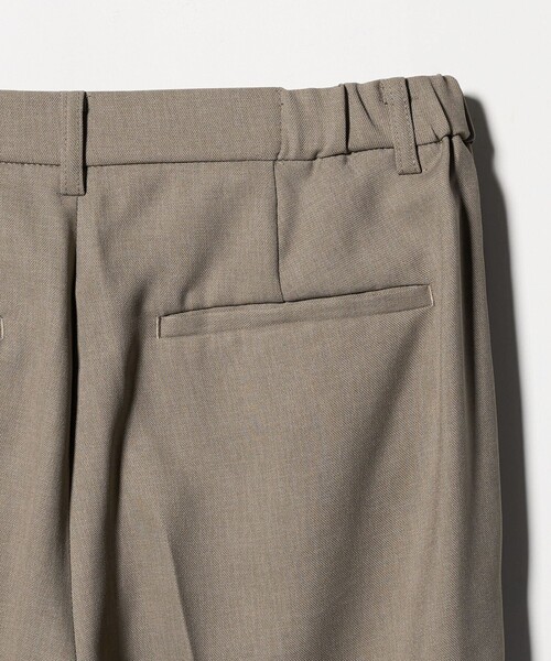 A DAY IN THE LIFE UNITED ARROWS（アデイインザライフユナイテッドアローズ）の「ドビー タック セミワイドパンツ ‐ウォッシャブル‐＜A DAY IN THE LIFE＞（その他パンツ・レディース・ベージュ/モカ/ブラック・36/38）」の17枚目の写真