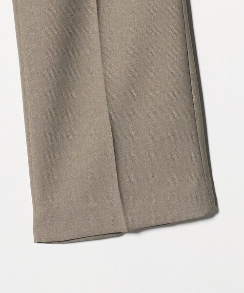 A DAY IN THE LIFE UNITED ARROWS（アデイインザライフユナイテッドアローズ）の「ドビー タック セミワイドパンツ ‐ウォッシャブル‐＜A DAY IN THE LIFE＞（その他パンツ・レディース・ベージュ/モカ/ブラック・36/38）」の19枚目の写真