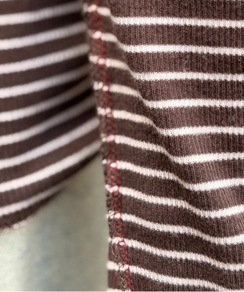 MEYAME(メヤメ)の「MEYAME/メヤメ ボーダーソフトリブヘンリーネック BORDER SOFT RIB HENRY NECK MEY-2503(Tシャツ/カットソー・レディース・ブラウン/ピンク・FREE)」の5枚目の写真