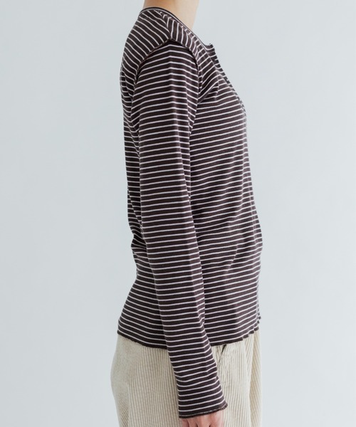 MEYAME(メヤメ)の「MEYAME/メヤメ ボーダーソフトリブヘンリーネック BORDER SOFT RIB HENRY NECK MEY-2503(Tシャツ/カットソー・レディース・ブラウン/ピンク・FREE)」の19枚目の写真