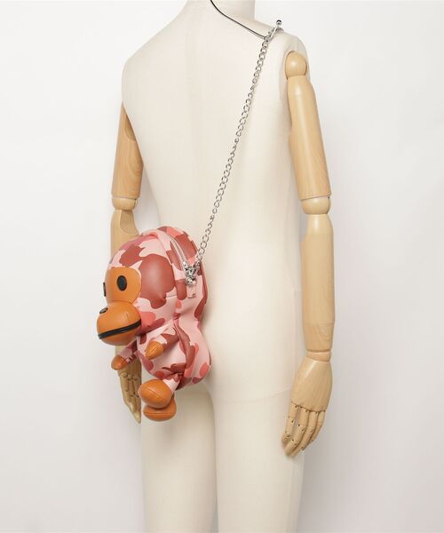 A BATHING APE（アベイシングエイプ）の「1ST CAMO BABY MILO PU SHOULDER BAG（ショルダーバッグ・レディース・グリーン/ピンク・FREE）」の3枚目の写真