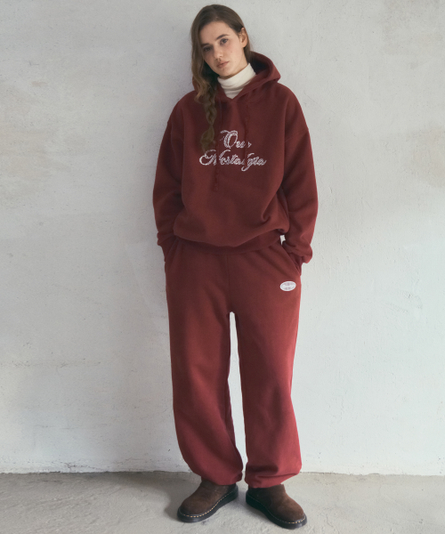 OURNOSTALGIA（アワー ノスタルジア）の「Petal Boucle Sweat Pants_Tomato Brick(O25-PT16)（スウェットパンツ・レディース・レッド・FREE）」の5枚目の写真